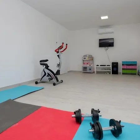 Villa Ella - By Guide *