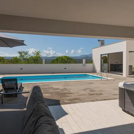 Villa Ella - Imotski By Guide Makarska